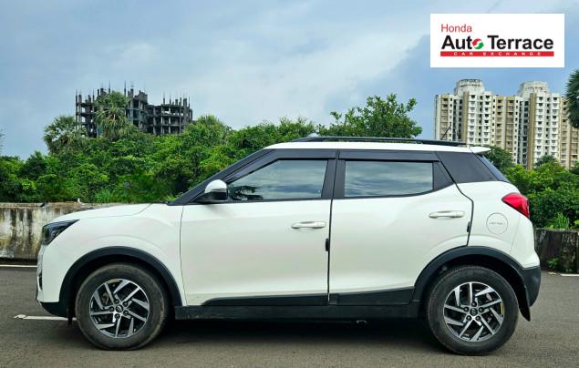 2022 Mahindra XUV300 W8 Option