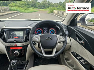 2022 Mahindra XUV300 W8 Option