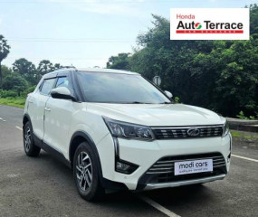 2022 Mahindra XUV300 W8 Option