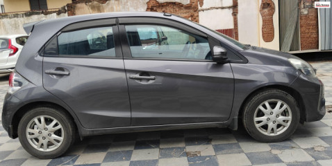 2017 Honda Brio VX AT