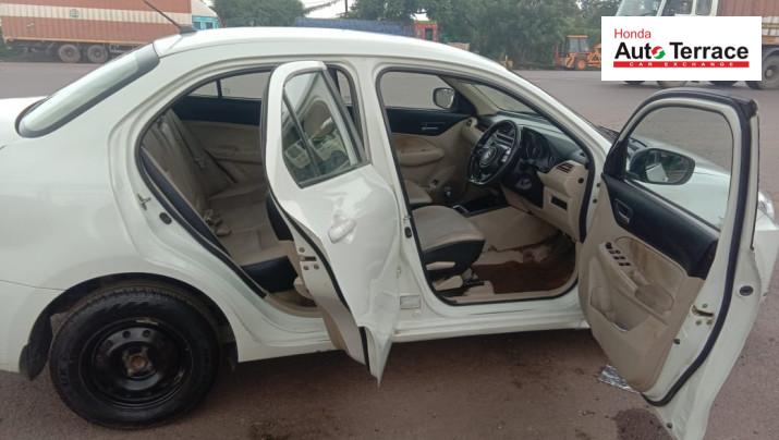 2017 Maruti&nbsp;Swift Dzire VXI
