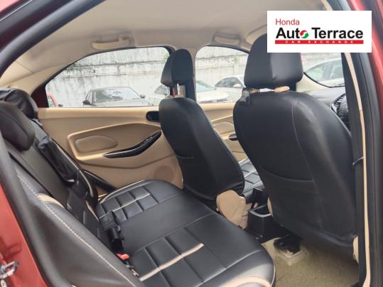 2015 Ford&nbsp;Figo 1.5D Titanium MT