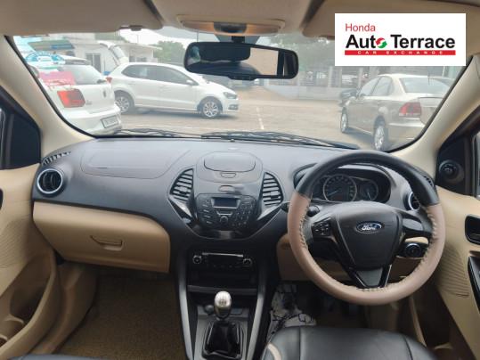 2015 Ford&nbsp;Figo 1.5D Titanium MT