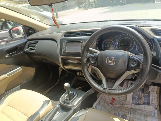 2015 Honda&nbsp;City 4th Generation 1.5 V MT Exclusive