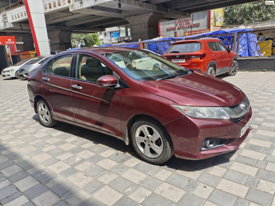 2015 Honda City 4th Generation 1.5 V MT Exclusive