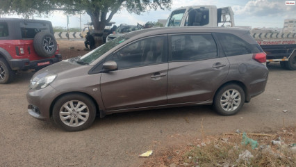 2014 Honda&nbsp;Mobilio V i-DTEC