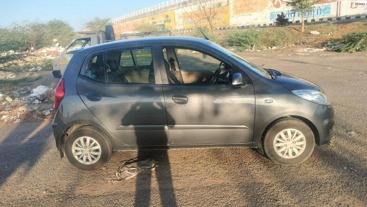 2013 Hyundai&nbsp;i10 Sportz AT