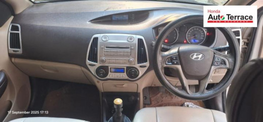 2011 Hyundai i20 2015-2017 Sportz 1.2
