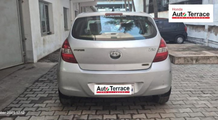 2011 Hyundai i20 2015-2017 Sportz 1.2