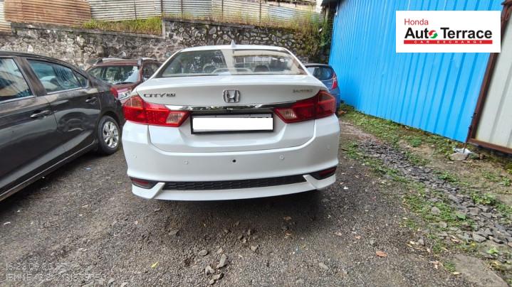 2016 Honda City 4th Generation VX MT