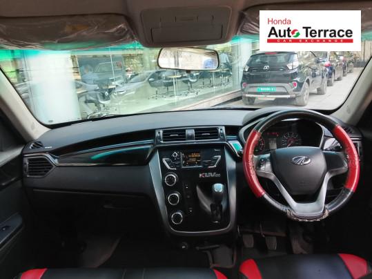 2017 Mahindra KUV100 NXT D75 K6 Plus