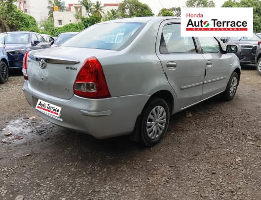 2011 Toyota Platinum Etios G