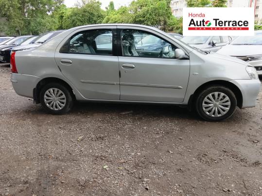 2011 Toyota Platinum Etios G