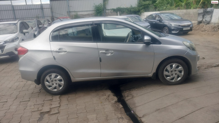 2015 Honda&nbsp;Amaze 2016-2021 VX i-DTEC