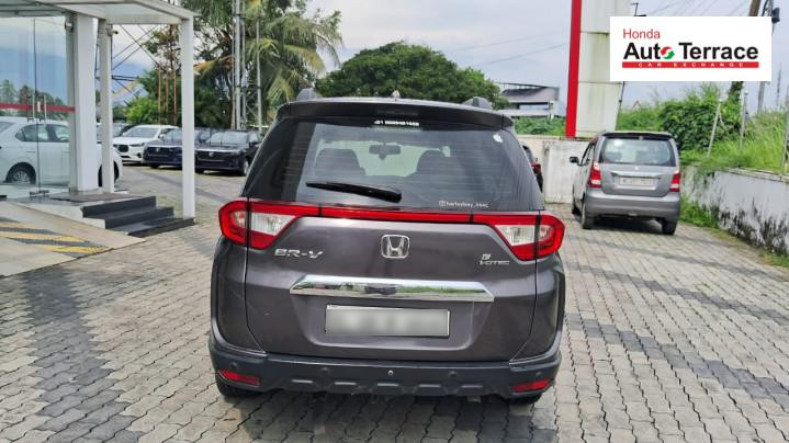 2018 Honda&nbsp;BRV i-DTEC V MT