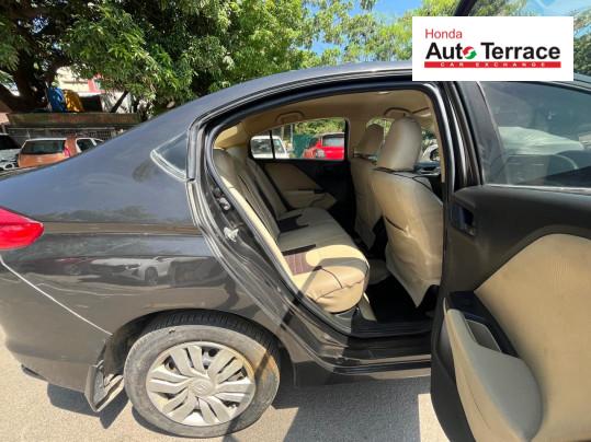 2016 Honda&nbsp;City 4th Generation SV MT