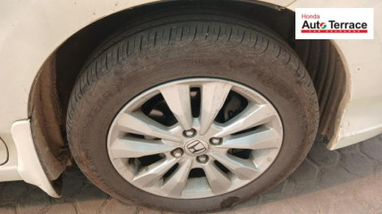 2013 Honda City 4th Generation V MT AVN