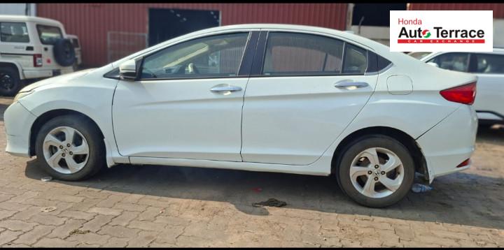 2015 Honda&nbsp;City 4th Generation i DTec V