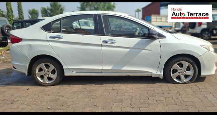 2015 Honda&nbsp;City 4th Generation i DTec V