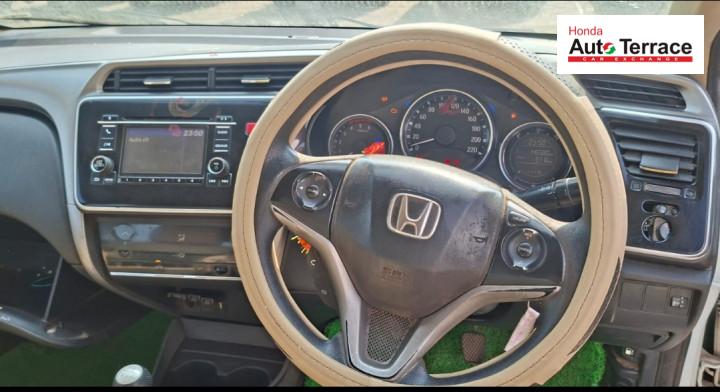 2015 Honda&nbsp;City 4th Generation i DTec V