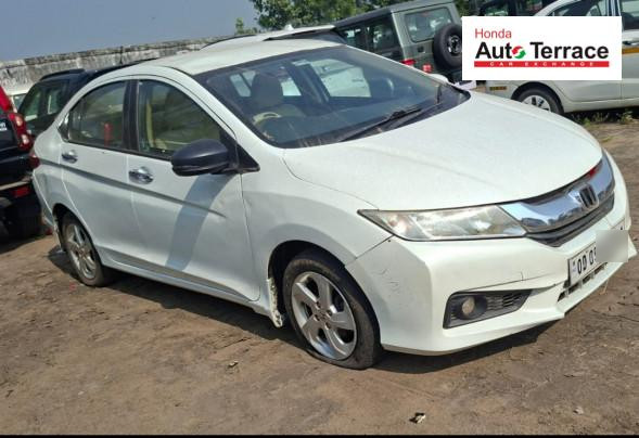 2015 Honda&nbsp;City 4th Generation i DTec V