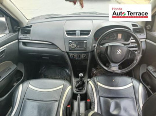 2015 Maruti&nbsp;Swift LXI