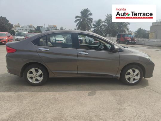 2015 Honda&nbsp;City 4th Generation V MT AVN