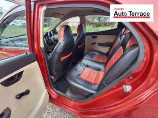 2012 Hyundai EON Magna