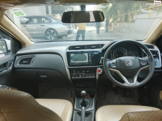 2017 Honda&nbsp;City 4th Generation V MT AVN