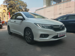 2017 Honda&nbsp;City 4th Generation V MT AVN