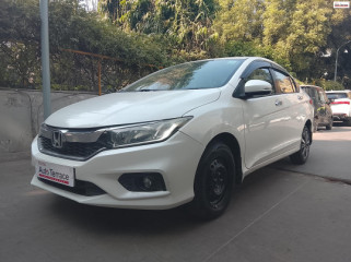 2017 Honda&nbsp;City 4th Generation V MT AVN