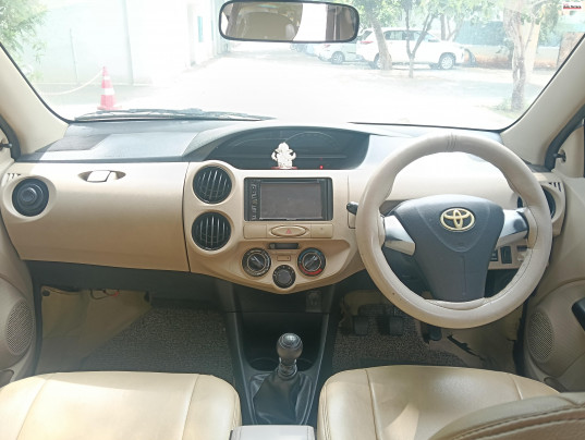 2017 Toyota&nbsp;Platinum Etios GD