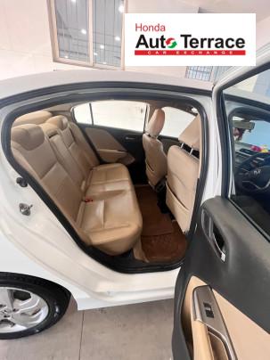 2015 Honda&nbsp;City 4th Generation V MT AVN
