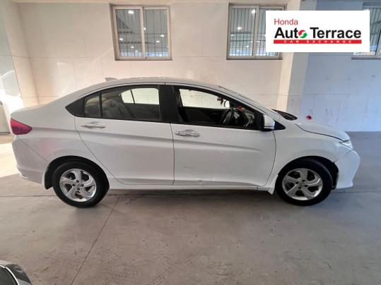 2015 Honda&nbsp;City 4th Generation V MT AVN