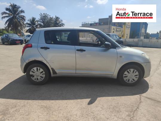 2005 Maruti&nbsp;Swift VXI