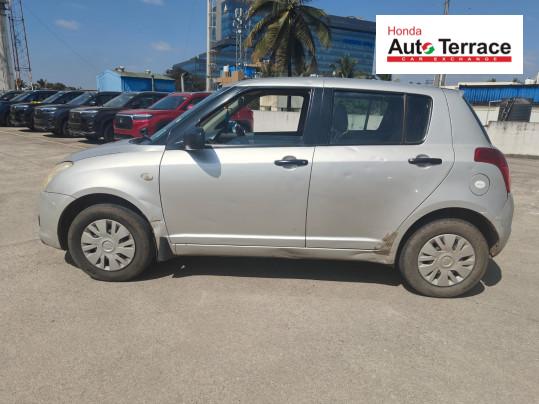 2005 Maruti&nbsp;Swift VXI
