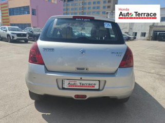 2005 Maruti&nbsp;Swift VXI