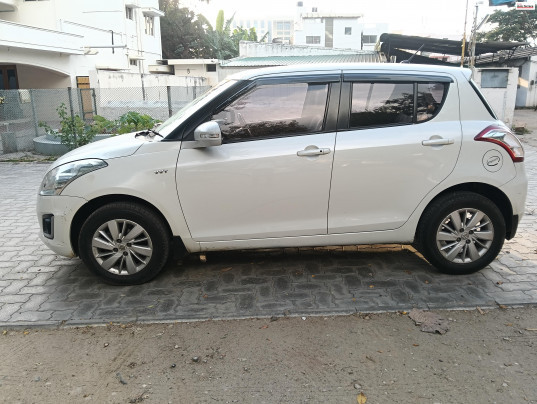 2014 Maruti&nbsp;Swift ZXI
