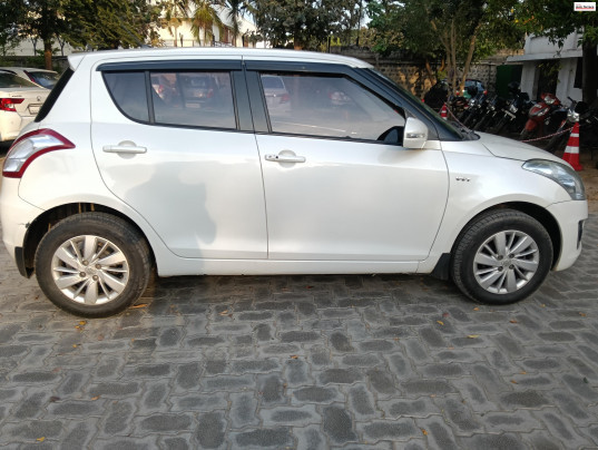 2014 Maruti&nbsp;Swift ZXI