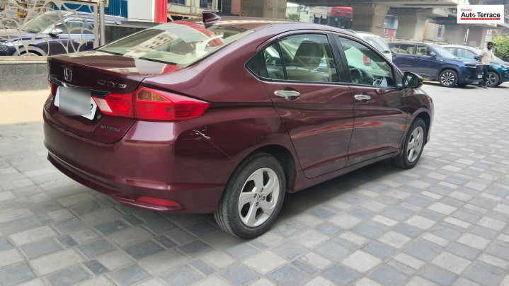 2014 Honda&nbsp;City 4th Generation 1.5 V MT Exclusive