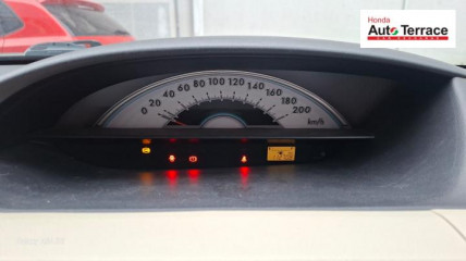 2012 Toyota&nbsp;Etios Liva GD