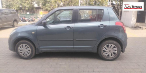 2011 Maruti&nbsp;Swift VXI