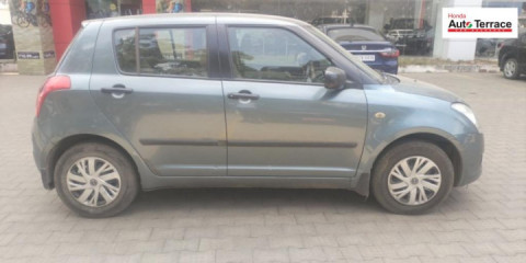 2011 Maruti&nbsp;Swift VXI