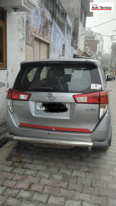 2017 Toyota&nbsp;Innova Crysta 2.4 G MT 8S BSIV