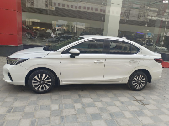 2023 Honda&nbsp;City V