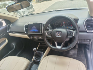2023 Honda&nbsp;City V