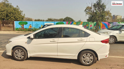 2016 Honda&nbsp;City 4th Generation i VTEC CVT SV