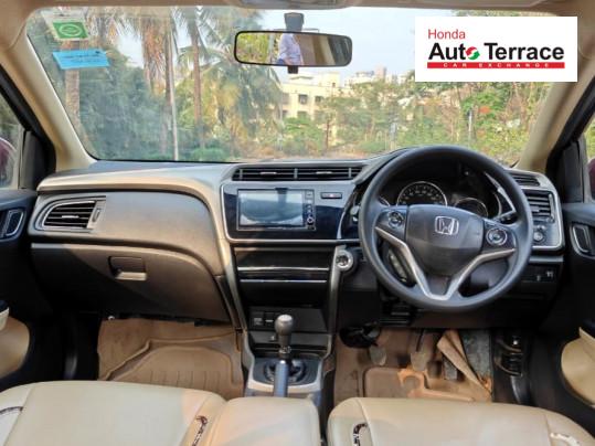 2017 Honda&nbsp;City 4th Generation V MT AVN