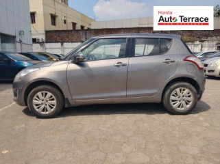 2015 Maruti&nbsp;Swift ZXI BSIV