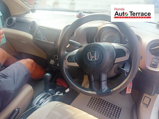 2013 Honda&nbsp;Brio VX AT